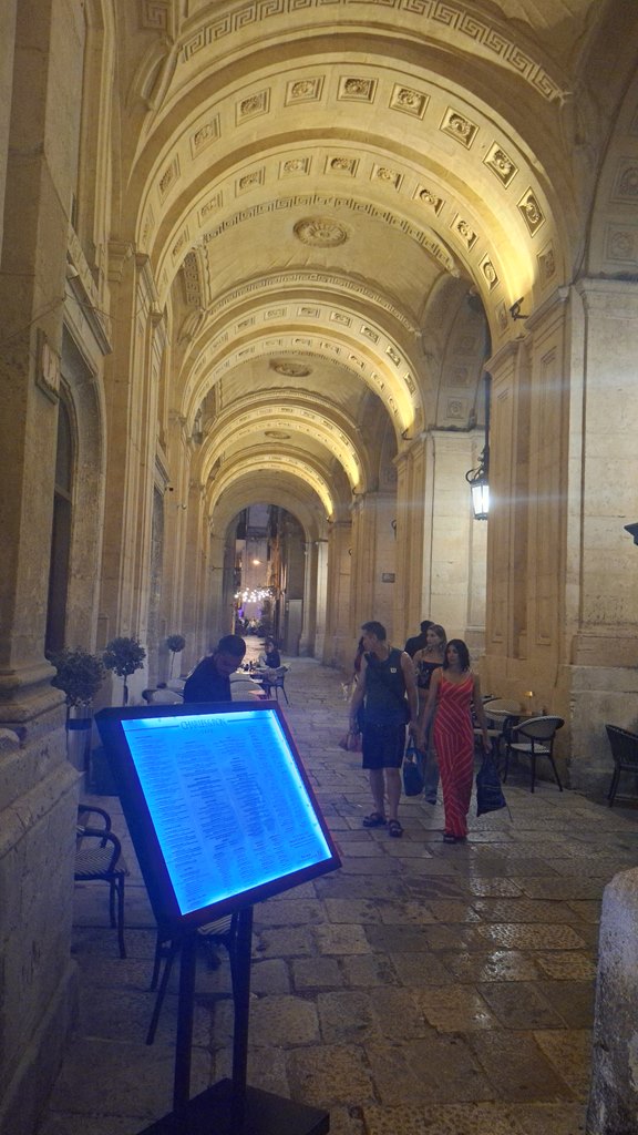 20250919 192300 (Copy)